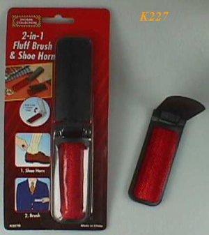 K227 2 IN 1 FLUFF BRUSH & SHOE HORN