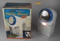 K3980 DELUXE FABRIC SHAVER W/LIGHT