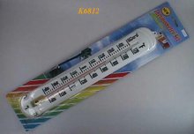 K6812 PLASTIC THERMOMETER W/3 KEY HOLDER